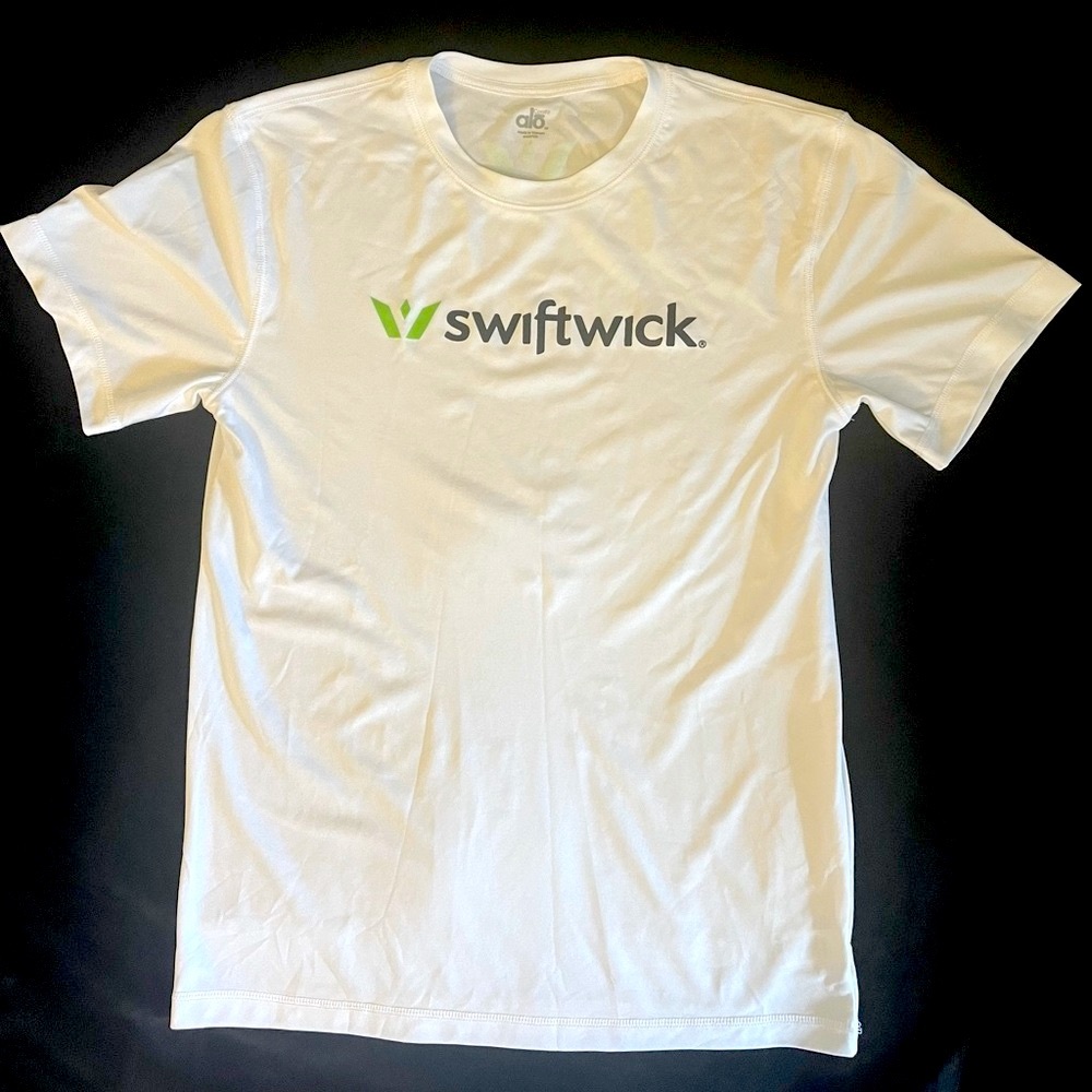 Swiftwick tech shirt - New